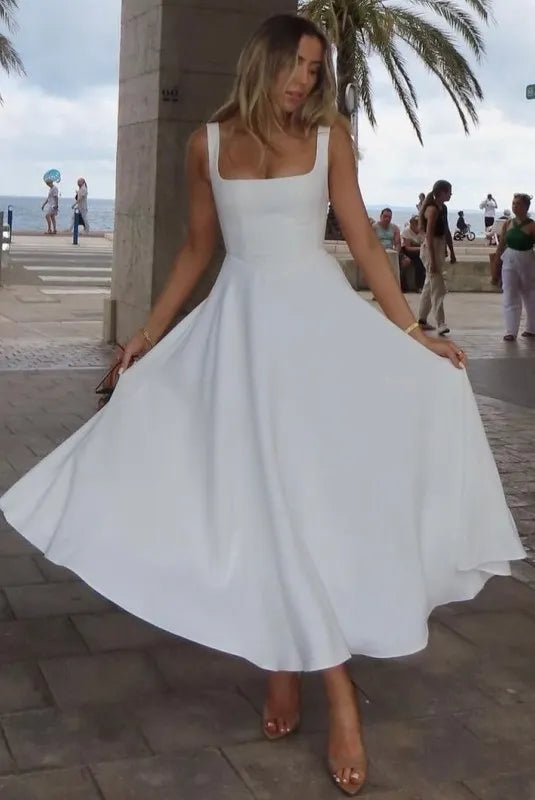 Blake - Robe Midi avec Décolleté Carré et Taille Haute