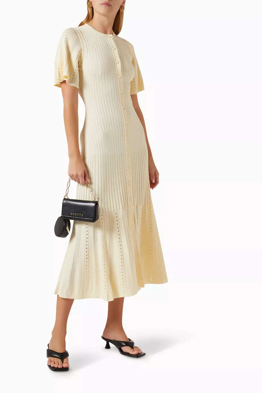 Nora – Robe longue texturée au style fluide et féminin