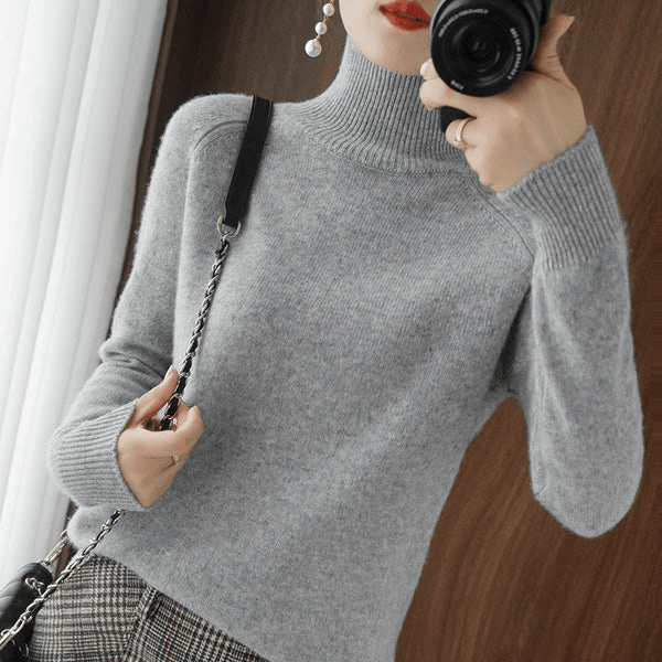 Rosanna – Pull à col roulé au style doux et raffiné