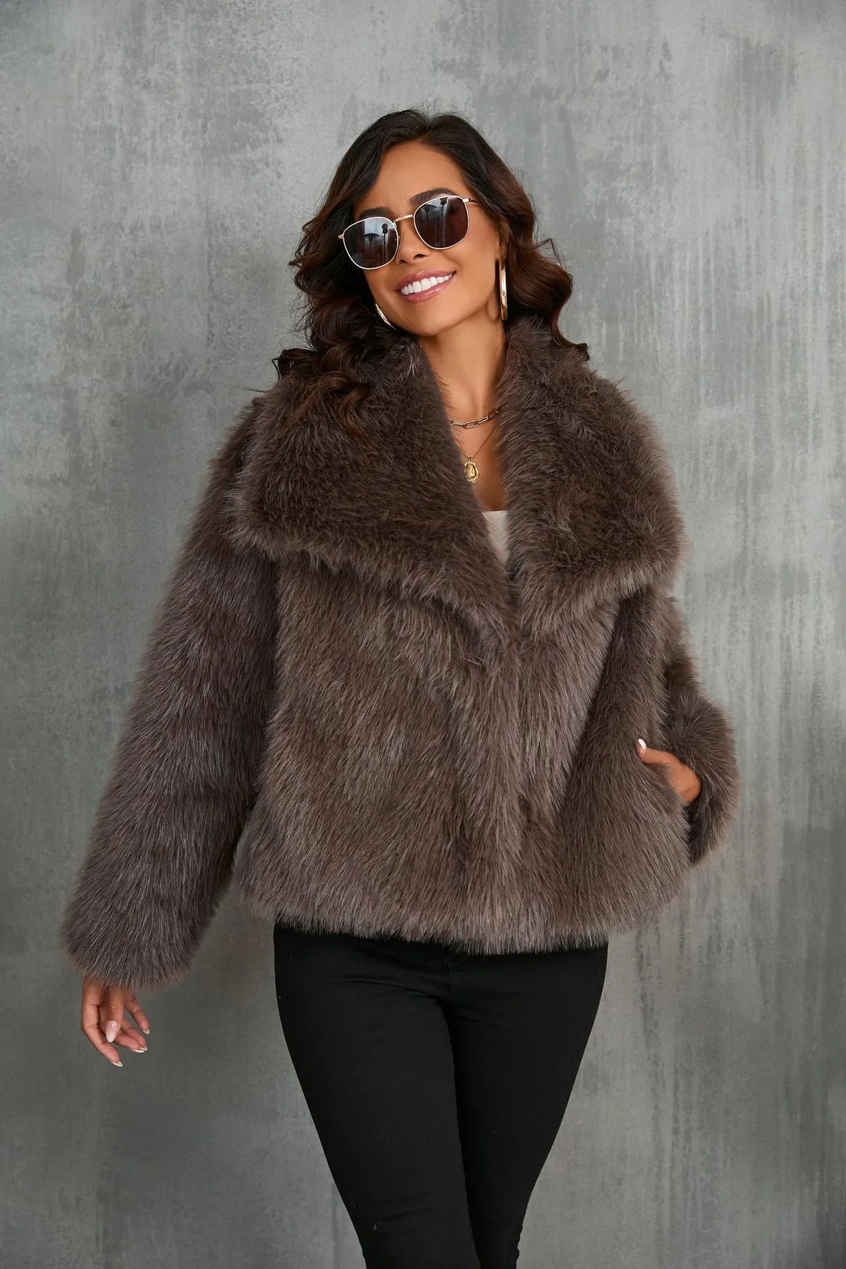 Sophie – Manteau au style pelucheux et élégant