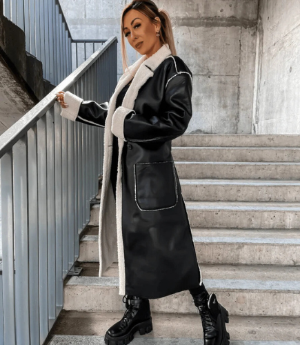 Irina - L’élégance d’un manteau au style moderne