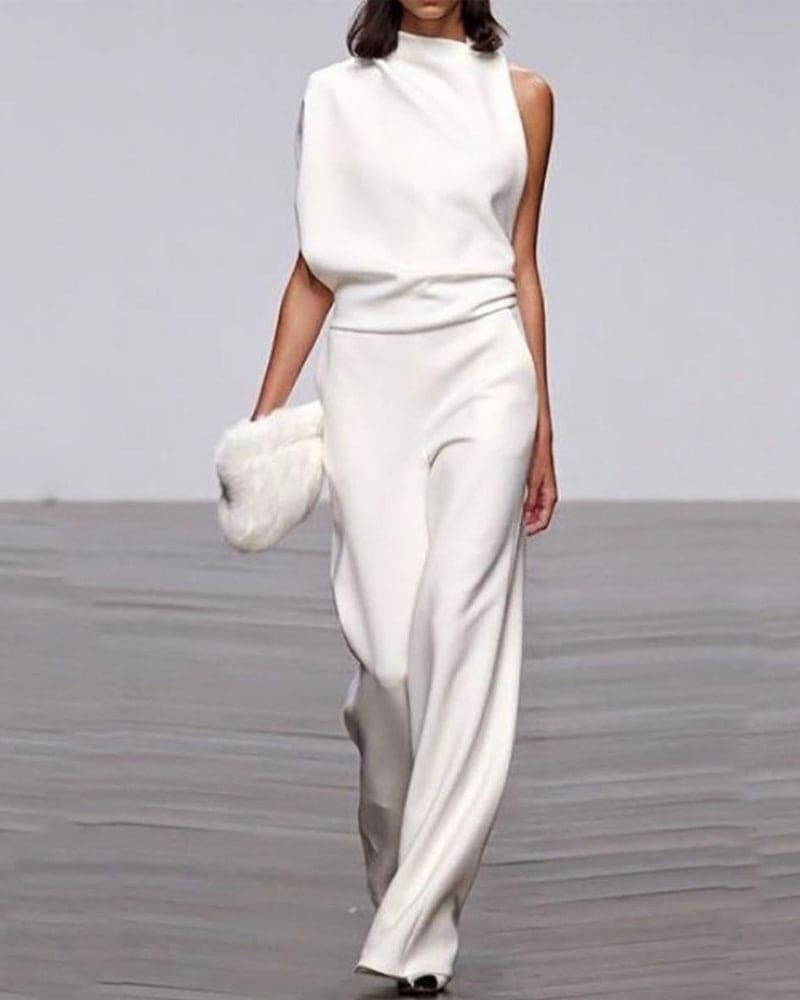 Kate - Elegant High-Neck Jumpsuit
