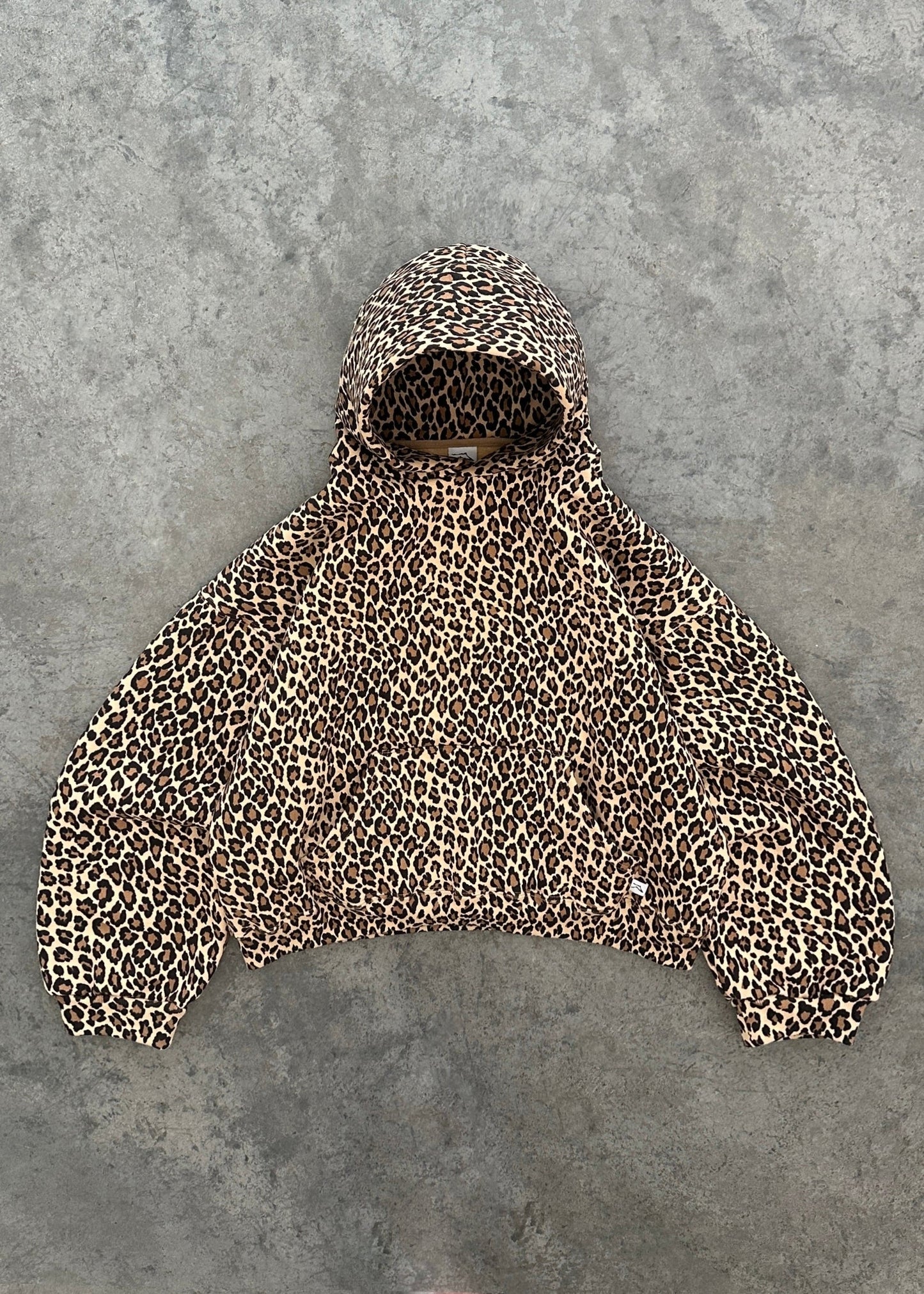 Arelis – Ensemble combinaison et sweat à capuche au motif léopard