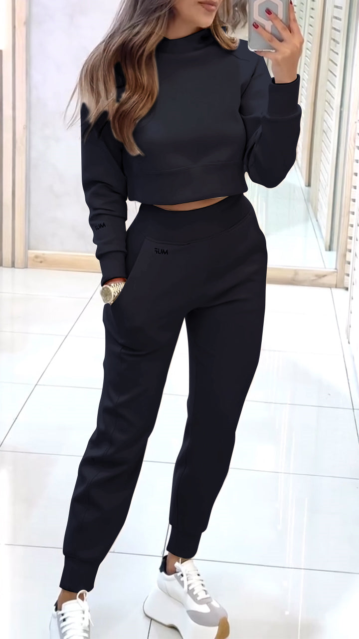 Monica - Ensemble pantalon et pull à col roulé