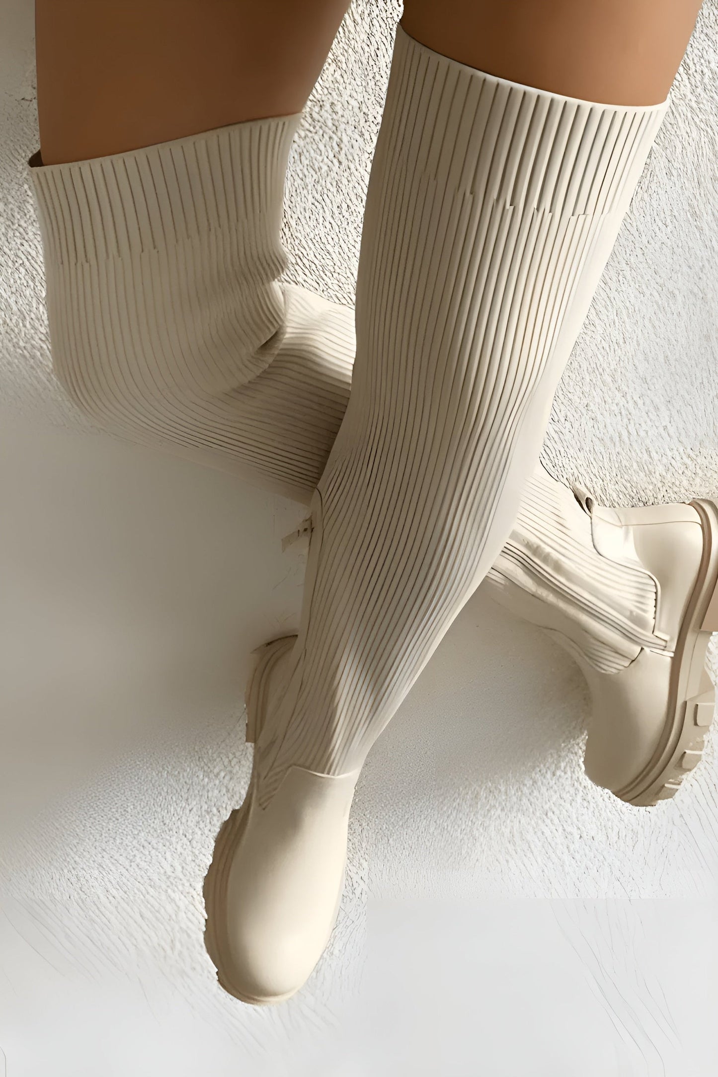Aisha - Bottes hautes effet chaussettes au style épuré