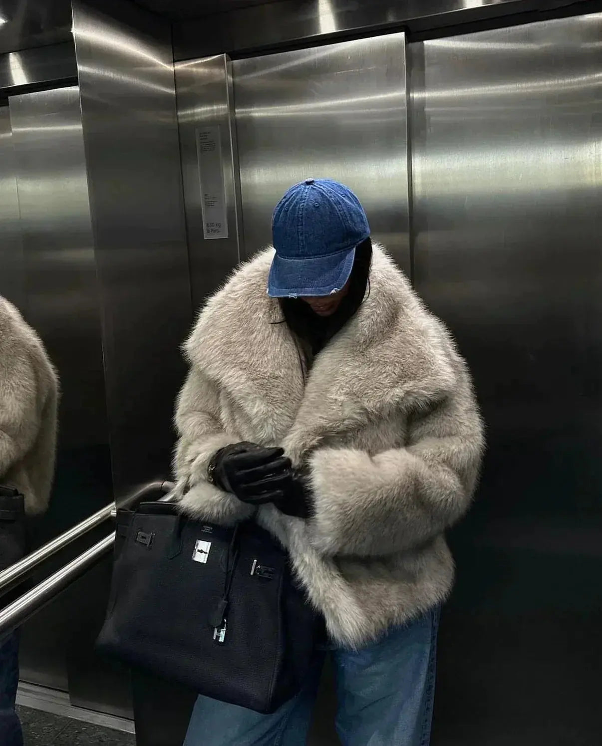 Sophie – Manteau au style pelucheux et élégant