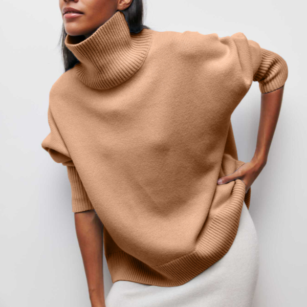 Cintia – Pull texturé à col montant élégant