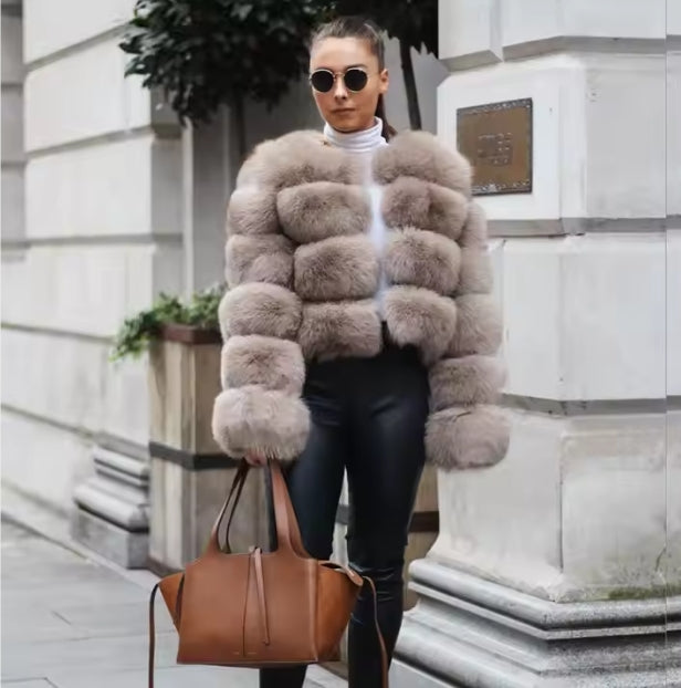 Nila - Veste en Cuir Synthétique Élégante