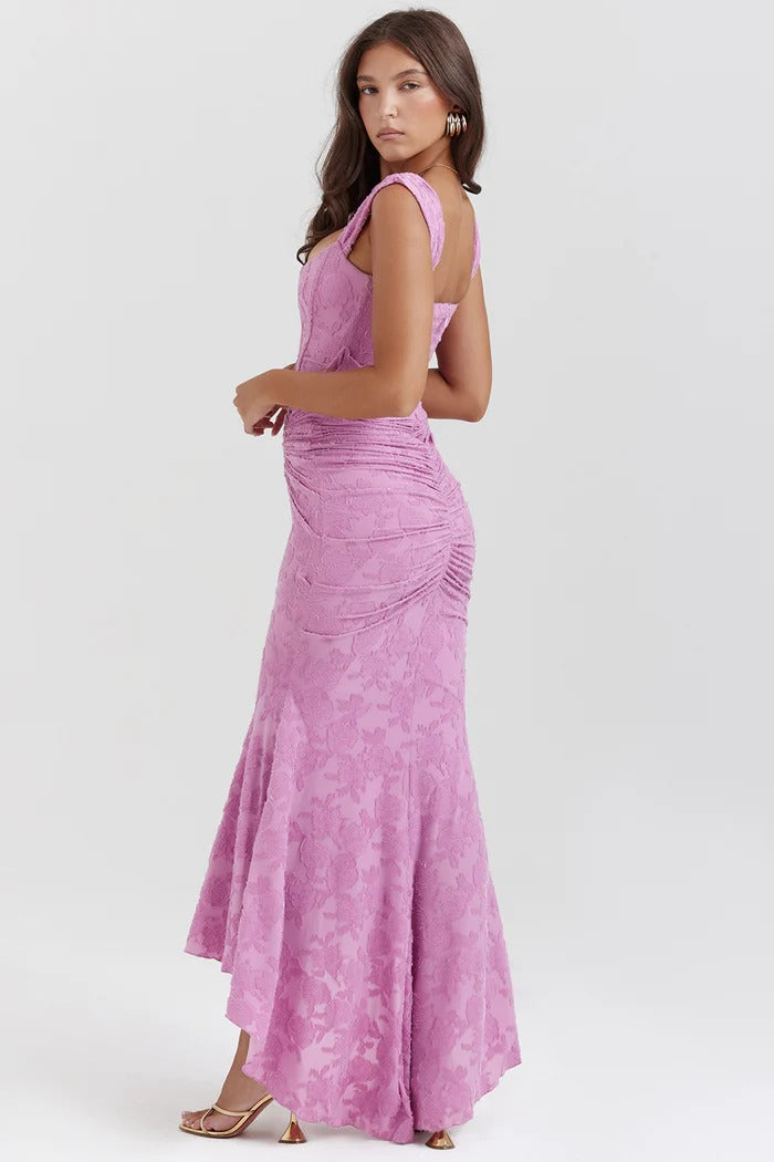 Margot – Robe longue sans manches à la coupe sirène élégante