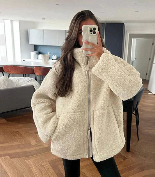 Mia – Veste Élégante avec Finition Lisse