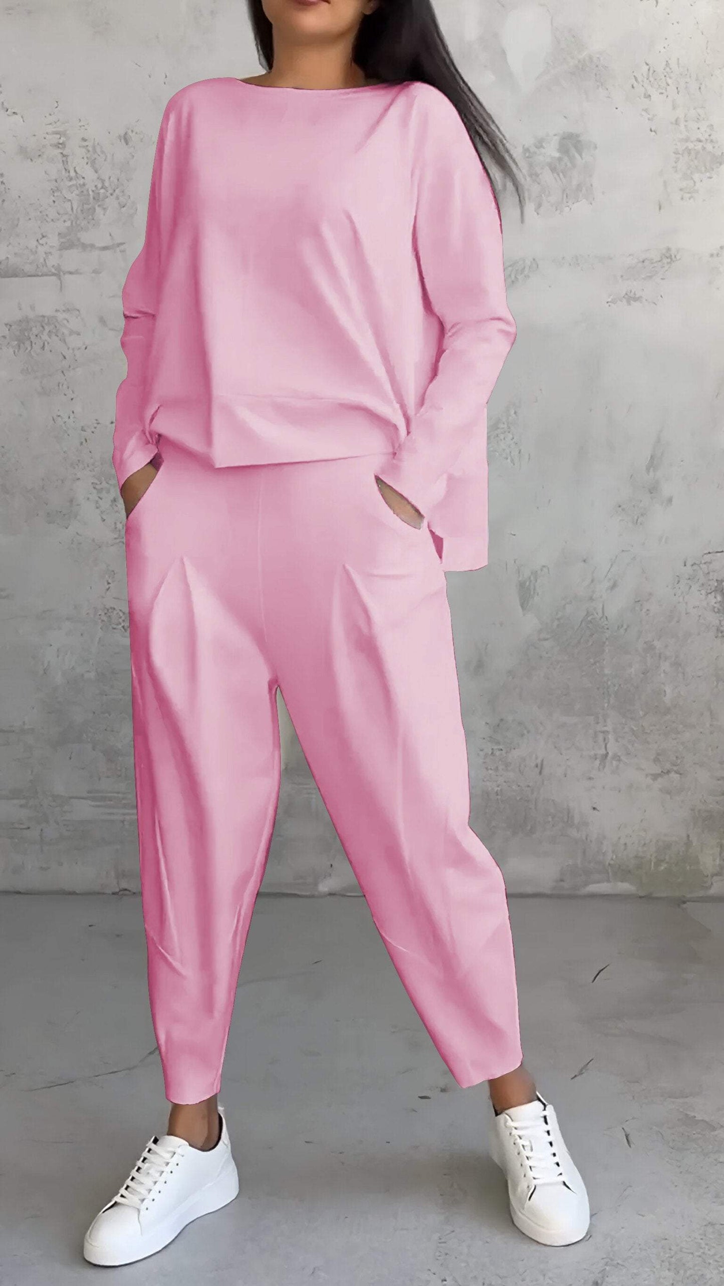 Annie - Ensemble T-shirt et Pantalon pour un Look Moderne